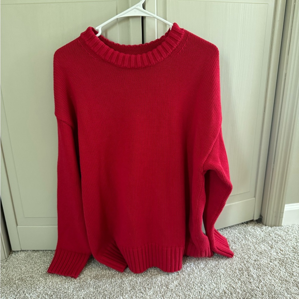 Gap crewneck sweater